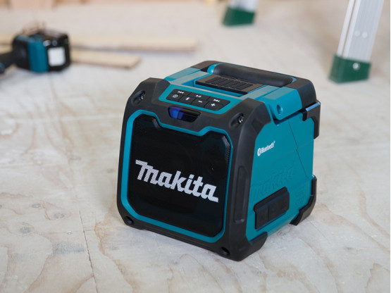 Makita Portable Bluetooth Speaker - DMR200